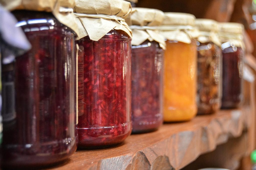 Découvrez nos délicieuses confitures artisanales et bio